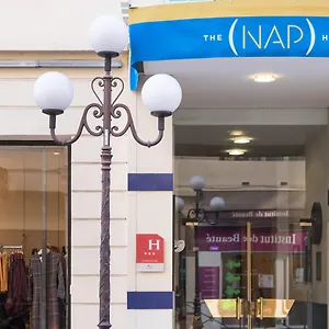 Nap By Happyculture מלון